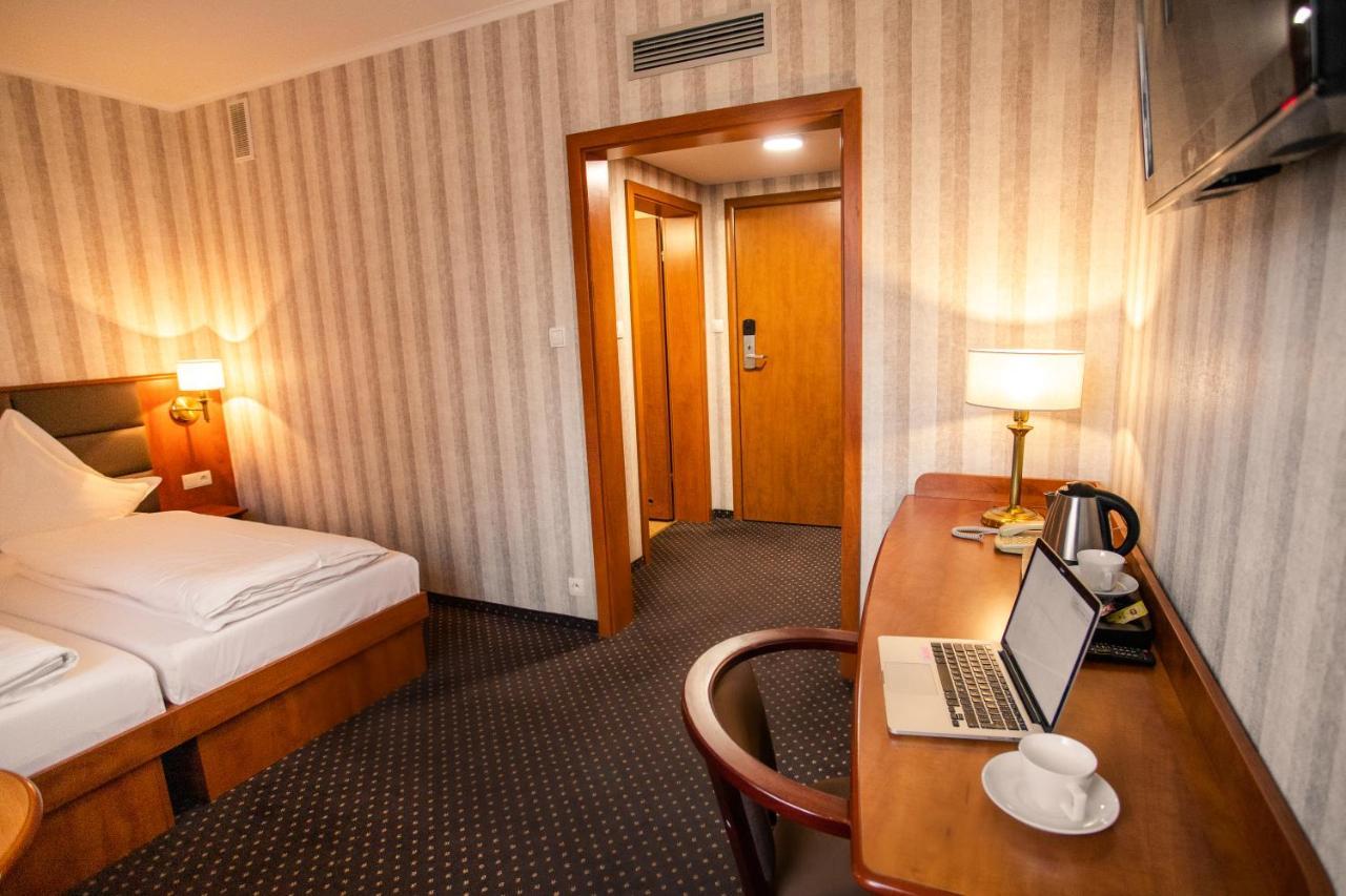 Premium Hotel Bacero 브로츠와프 외부 사진